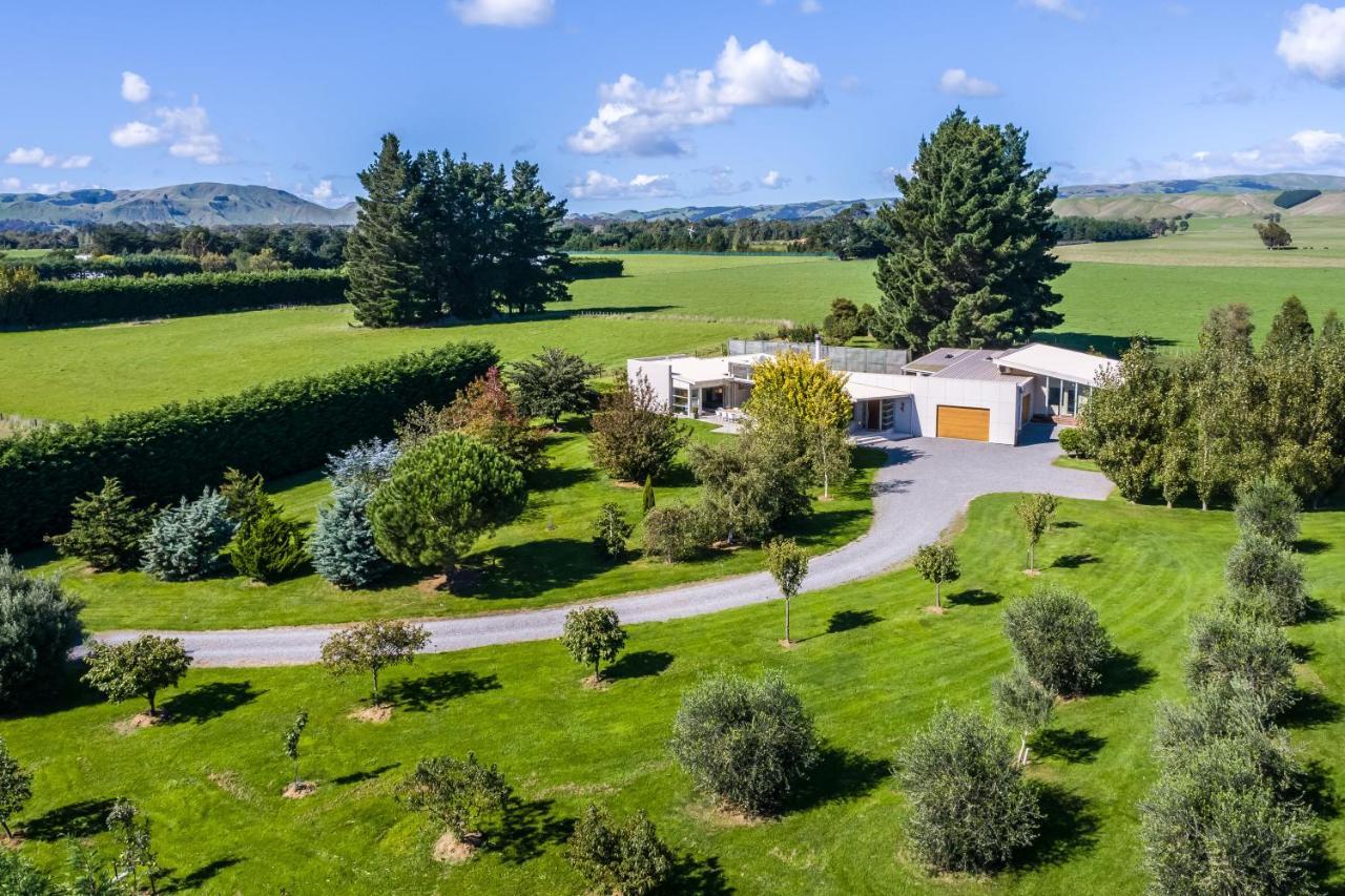 Paradise On Campbell Martinborough Exteriör bild