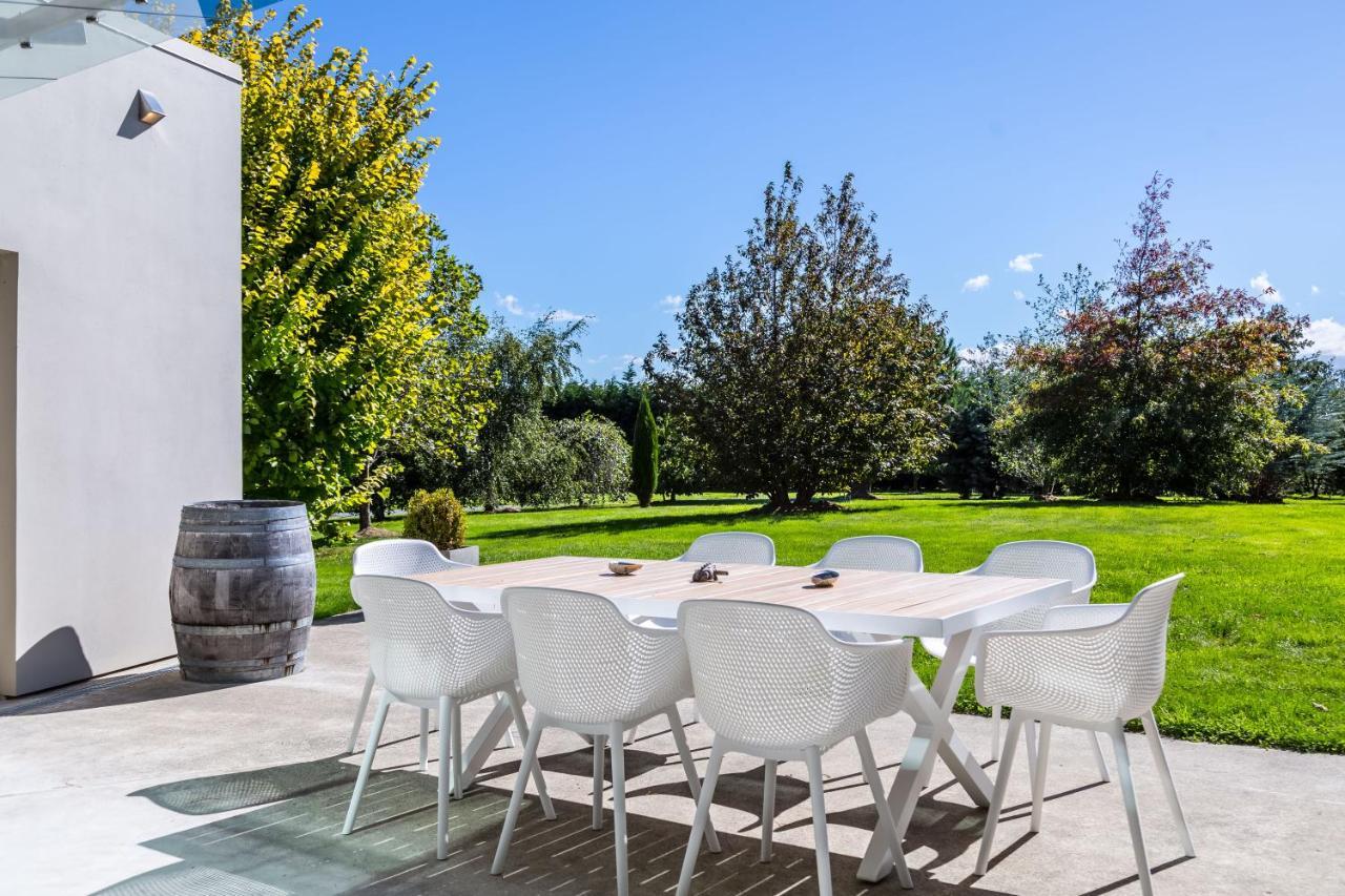 Paradise On Campbell Martinborough Exteriör bild